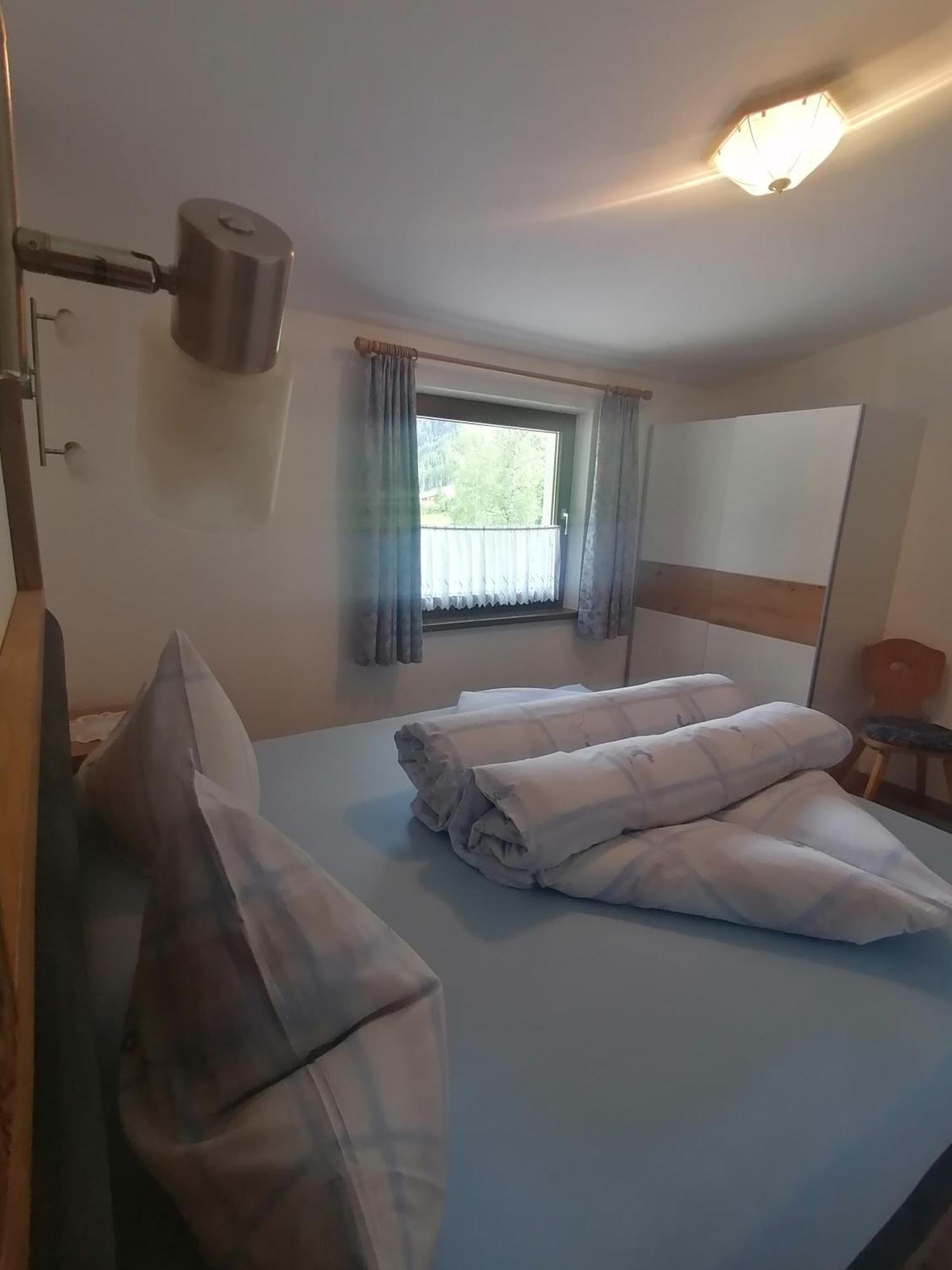 Haus Huter Apartment Каунертал Стая снимка